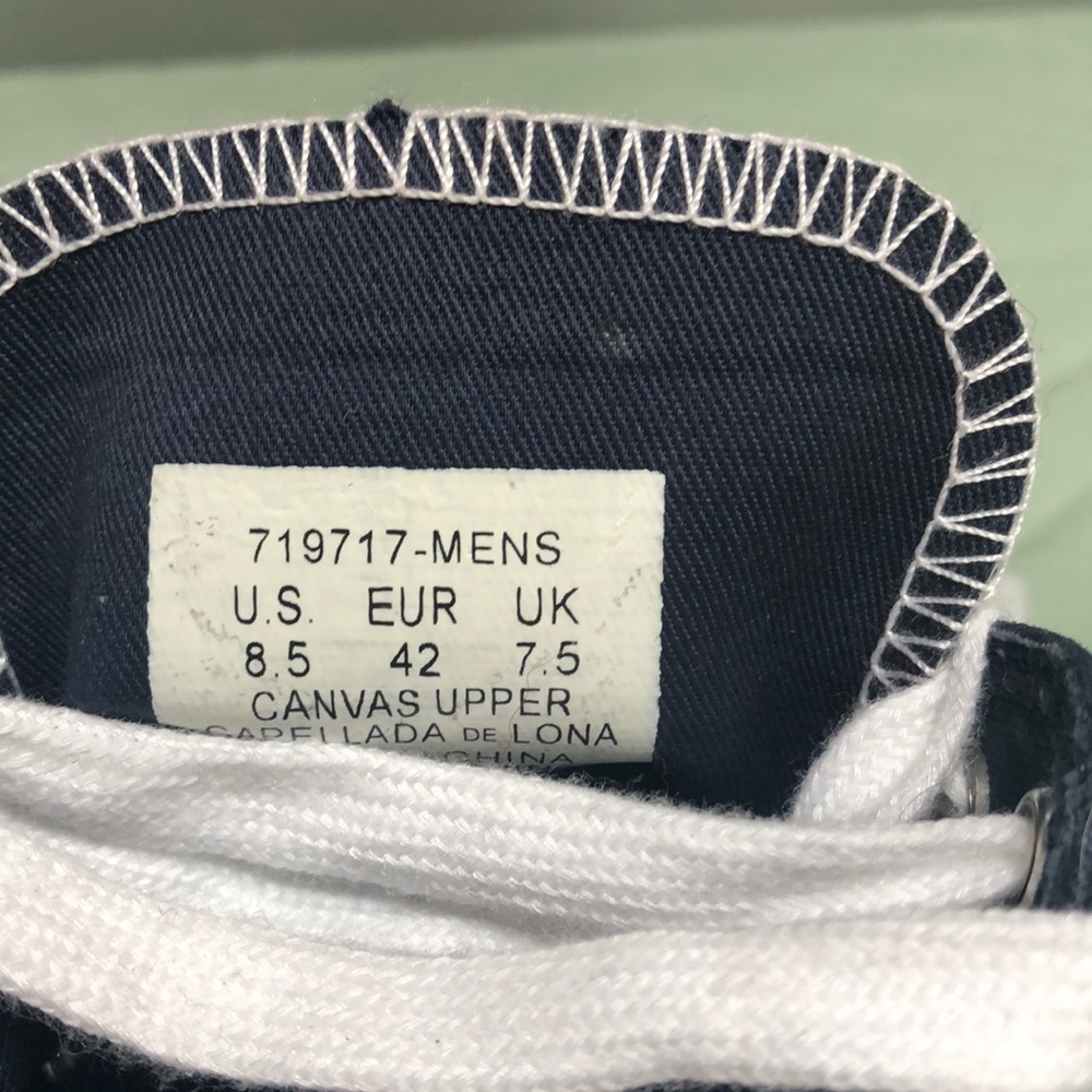 Levi’s - Picture 5 of 7
